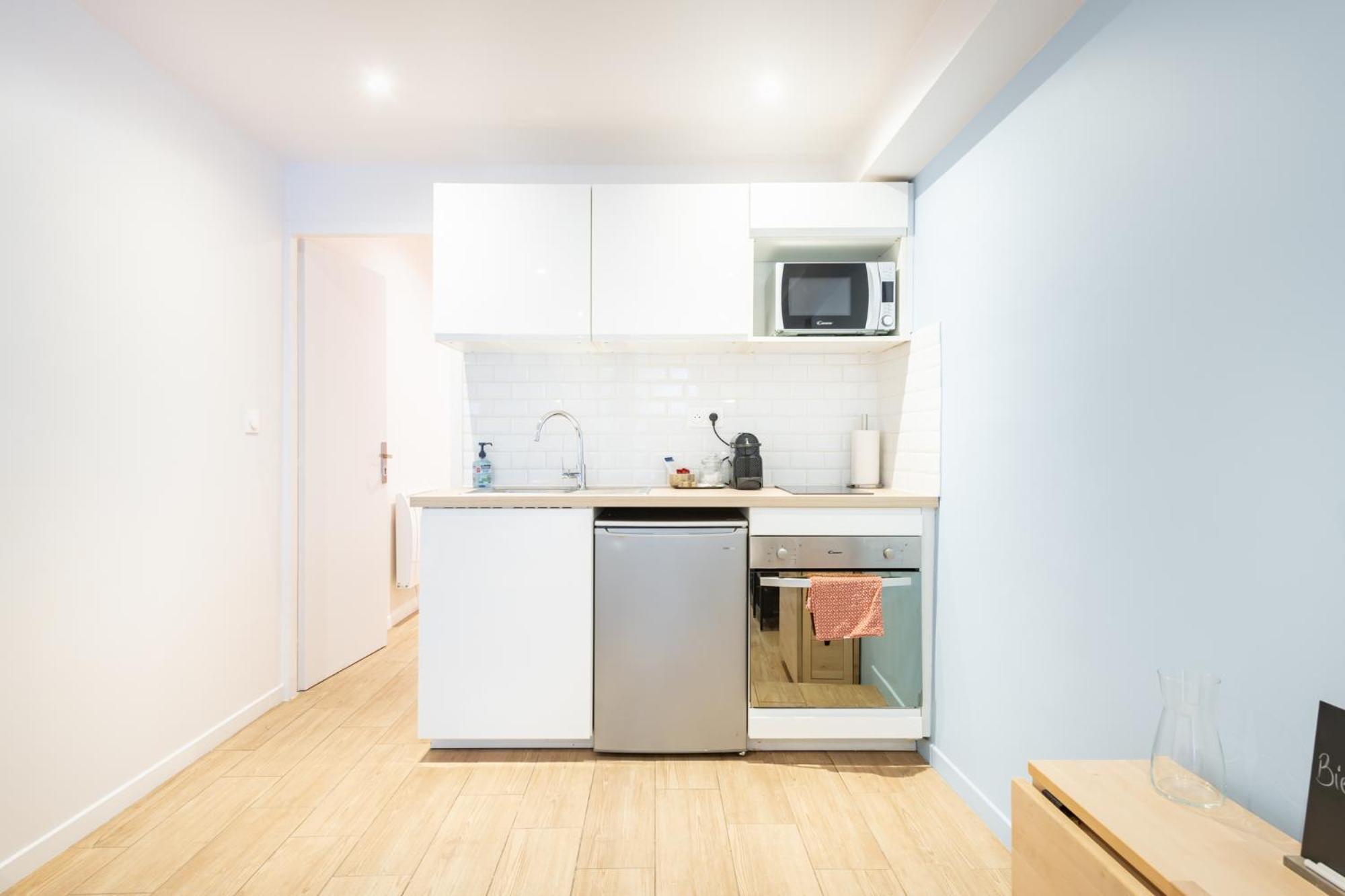 Apartamento Sud Passion - Ferrer Nine - Cosy Avec Balcon Gardanne Habitación foto